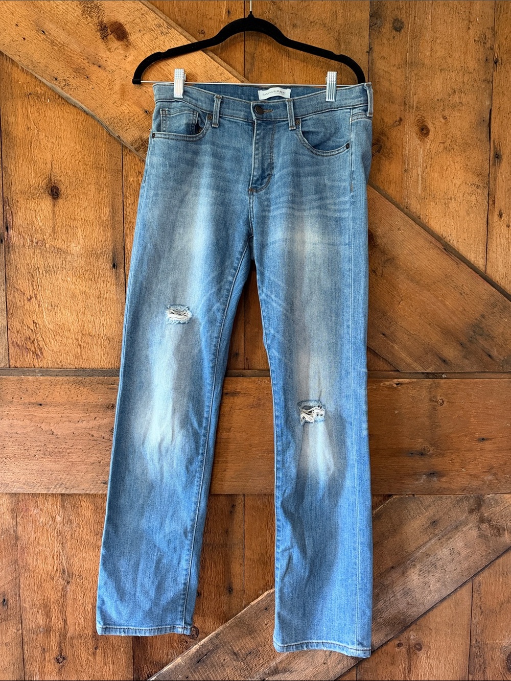 Banana Republic Women Light Wash Straight Leg Distressed Jeans 28 S/183641-00